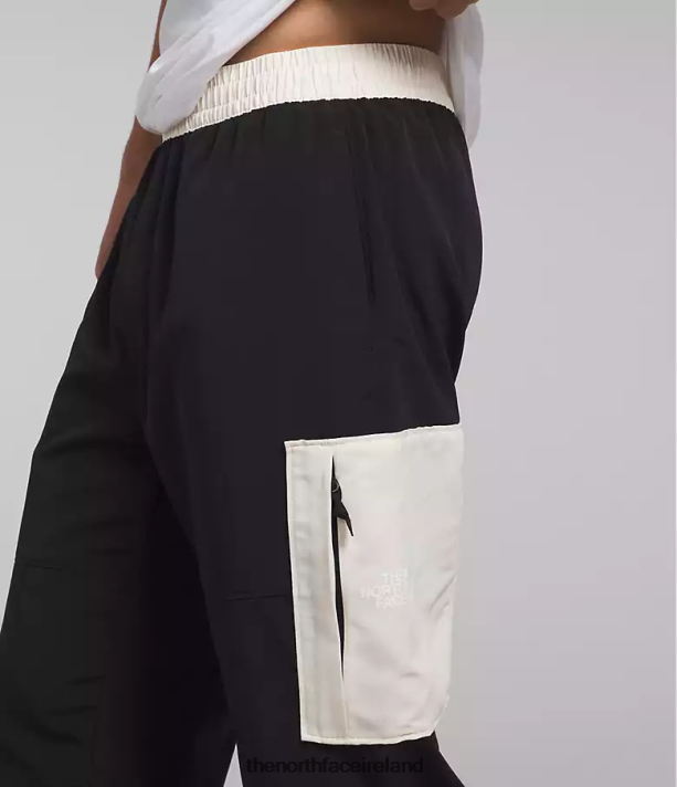 Clothing The North Face Men TNF Nylon Easy Pants TNF Black/Gardenia White 4VP2RZ489