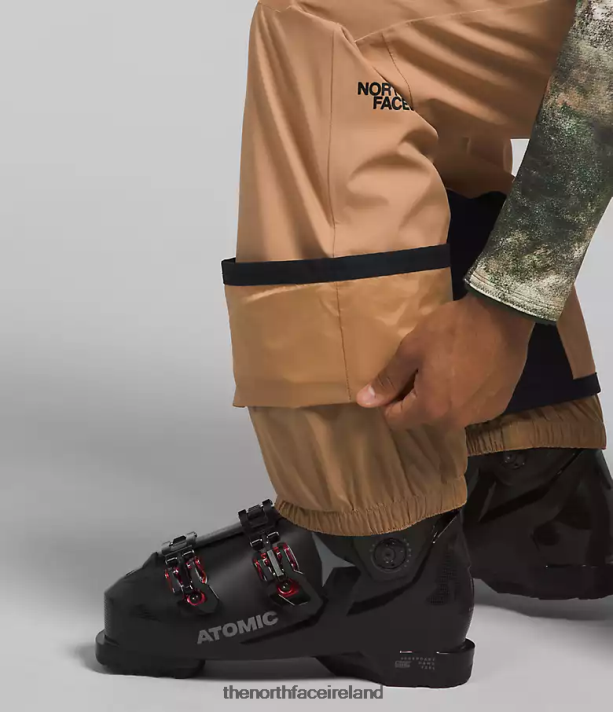 Clothing The North Face Men Chakal Pants Almond Butter/TNF Black 4VP2RZ708