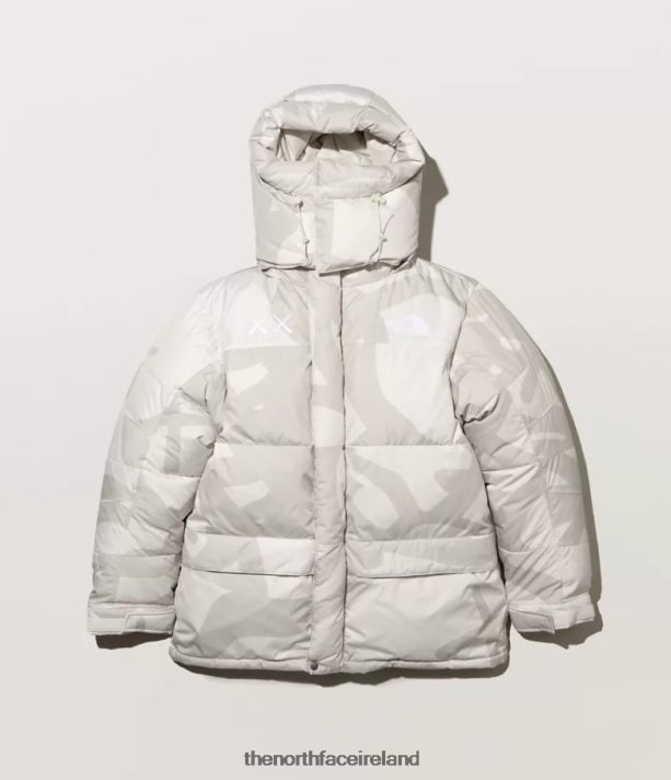 Clothing The North Face Men TNF x KAWS Retro 1994 Himalayan Parka Kw Moonlight Ivory Hym Print 4VP2RZ143