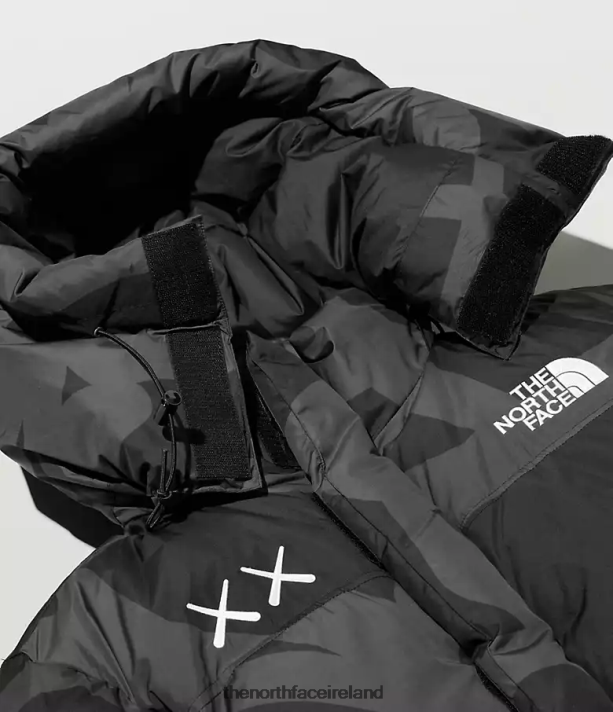 Clothing The North Face Men TNF x KAWS Retro 1994 Himalayan Parka Kw TNF Black Hym Print 4VP2RZ144