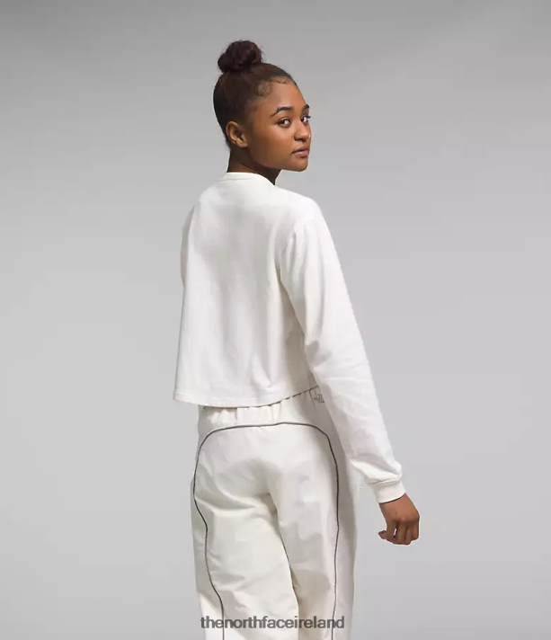 Clothing The North Face Women Long-Sleeve Heritage Patch Tee Gardenia White 4VP2RZ851